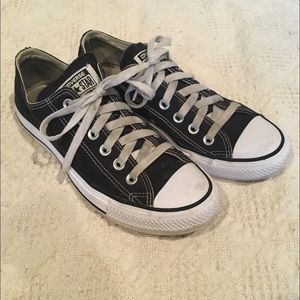 Converse Chuck Taylor all-stars 7 black low-tops
